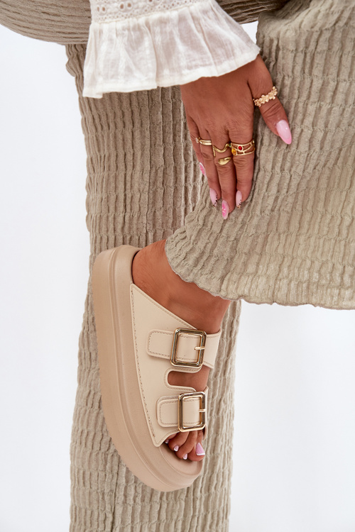 Жіночі сандалі на платформі з золотими пряжками бежеві Зорила