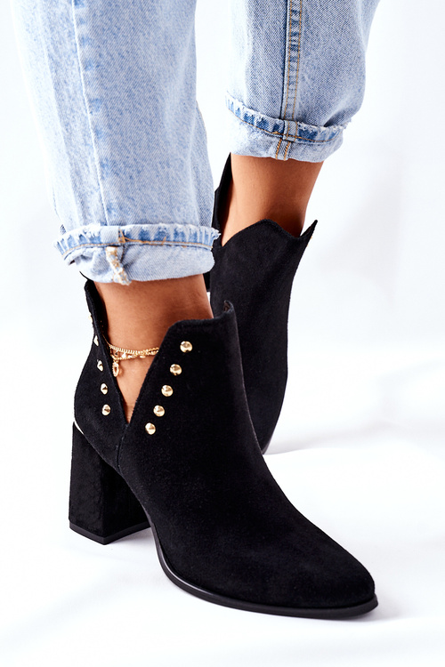 Жіночі замшеві чоботи з вирізами Lewski Black 3075