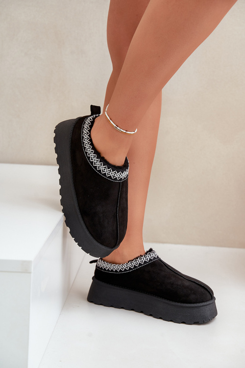 Снігові тапочки на платформі з вишивкою Black Tamilda