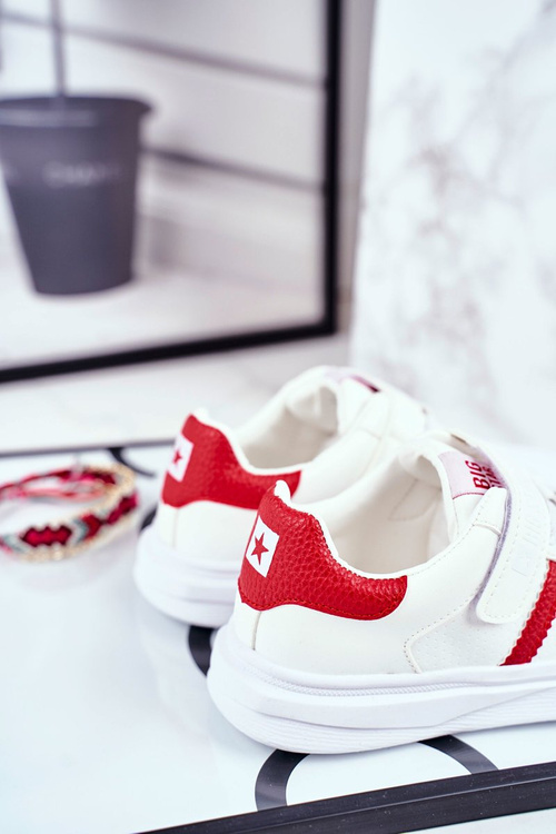 Дитяче спортивне взуття Big Star на липучці біле GG374020