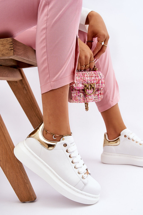 Жіноче спортивне взуття GOE LL2N4011 біло-золоте