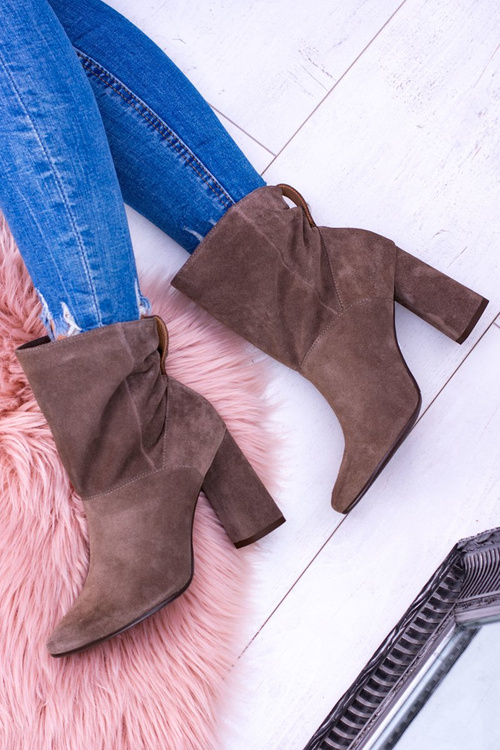 Замшеві черевики на високій шпильці Laura Messi хакі 1857