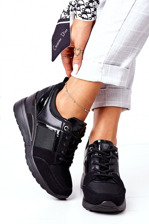 Кросівки на танкетці Vinceza 10606 Чорні