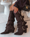 Жіночі чоботи на каблуку з золотими пряжками еко замшеві шоколадні Ісавель