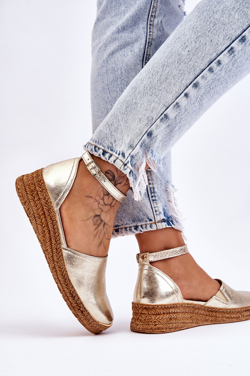 Жіночі шкіряні босоніжки еспадрільї Golden Moise