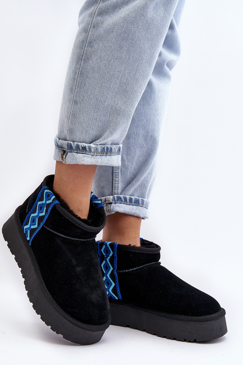 Жіночі снігові черевики на товстій підошві чорного кольору Vebissat