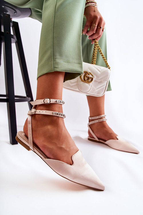 Жіночі босоніжки з носком шпіц бежеві Amisha