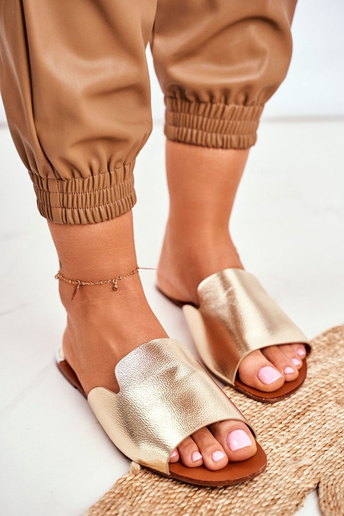 Жіночі золоті шльопанці Mimios на плоскій підошві