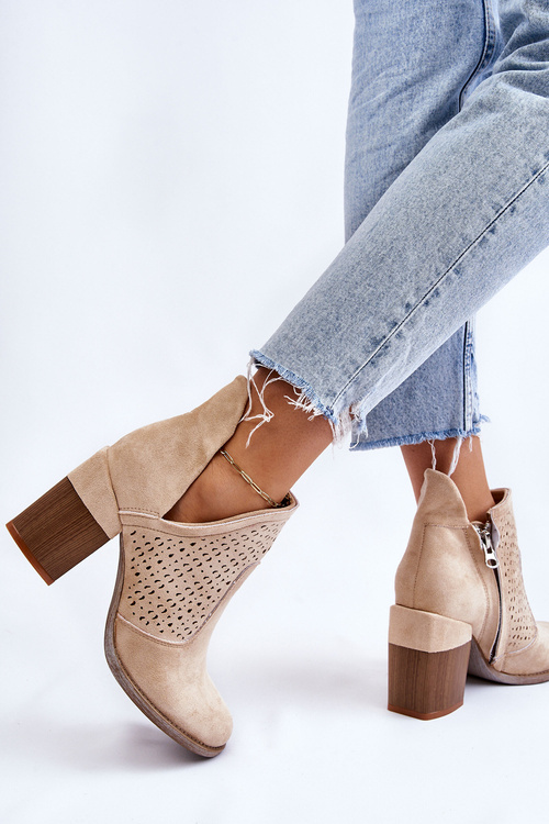 Чорні світло-бежеві чоботи Layne