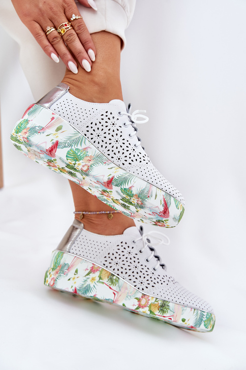 Жіноче Шкіряне Взуття На Танкетці Artiker 56C1799 Біло-Сріблясте