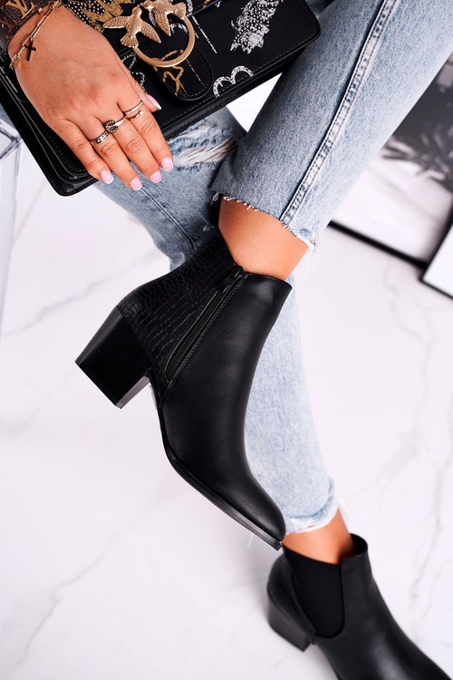 Чоботи жіночі на підборах Sergio Leone чорні BT613