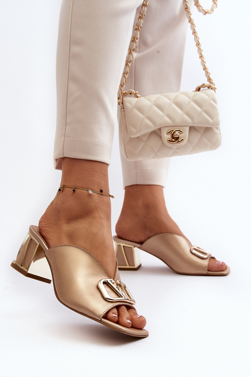 Елегантні жіночі босоніжки на високих підборах Laura Messi 2771 Gold