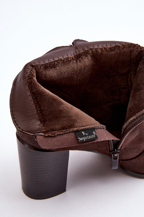 Жіночі шкіряні чоботи на каблуці з пряжкою Коричневі Lasima