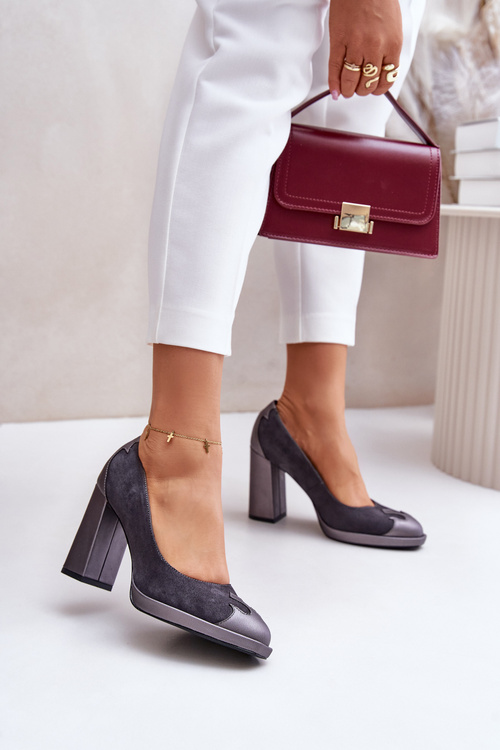 Коричневі замшеві туфлі на підборах Laura Messi 2702