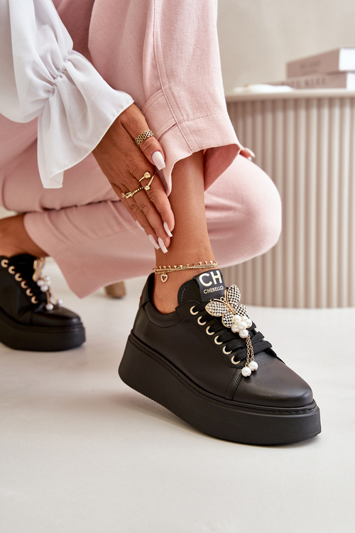 Жіночі шкіряні кросівки з декором CheBello 4292 Бежеві