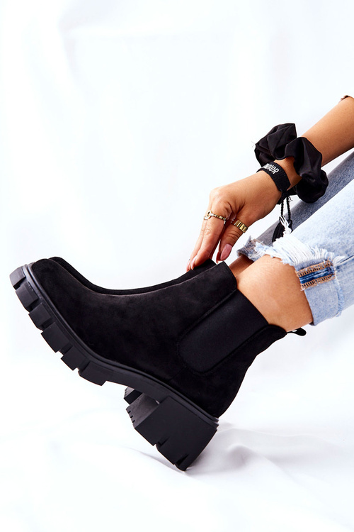 Утеплені чоботи на підборах Black Madge