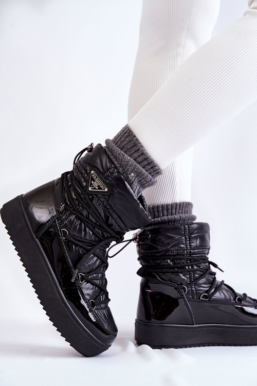 Модні жіночі зимові черевики на шнурівці чорні Carrios