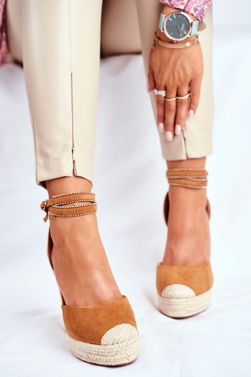 Жіночі босоніжки на Anchor Flax Camel Canterola