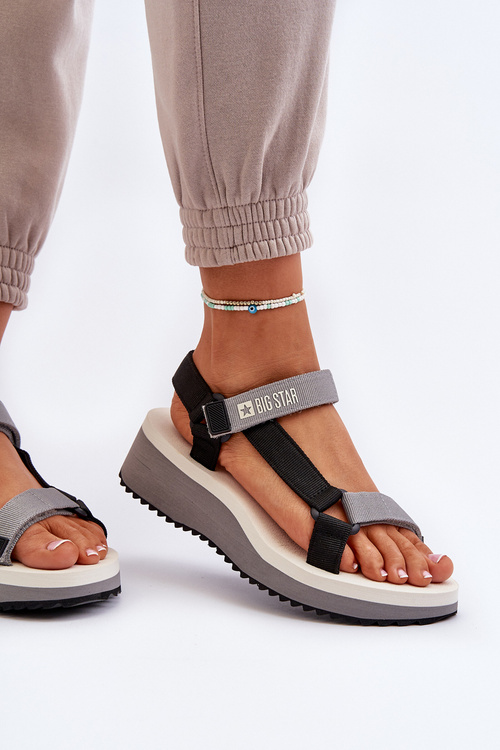 Жіночі босоніжки на платформі та танкетці Big Star NN274A054 сірі