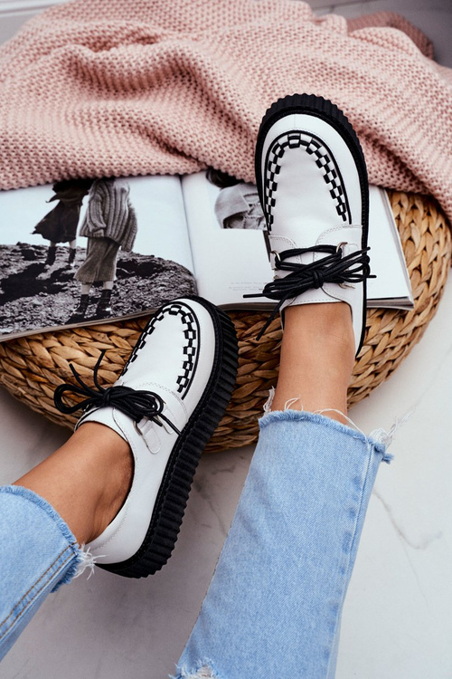 Білі шкіряні крипери на платформі Gocain