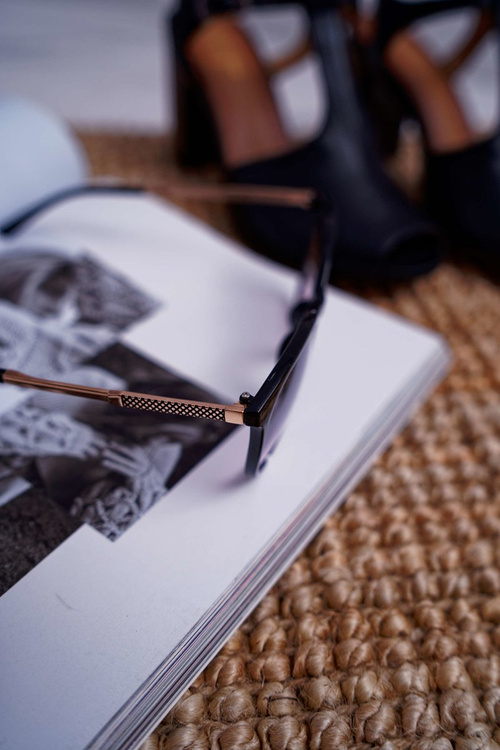 Чорні прозорі сонцезахисні окуляри Prius PR-V33