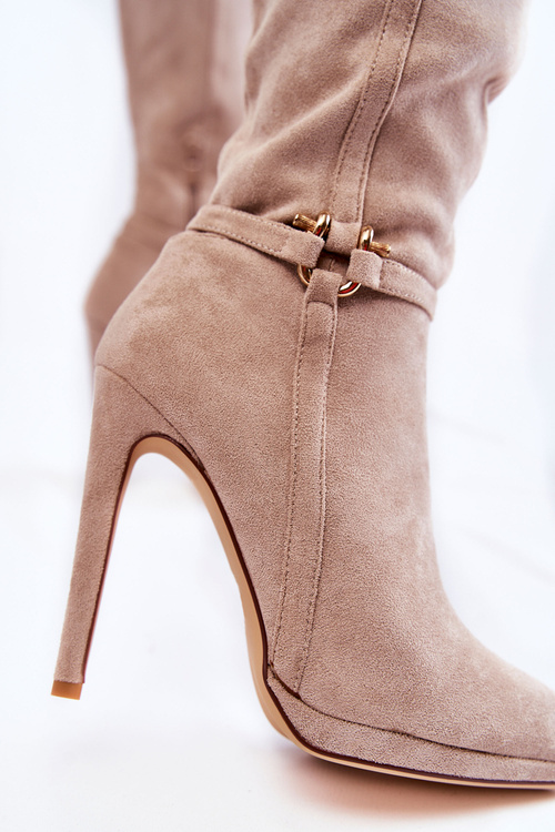 Класичні замшеві чоботи бежеві Linney