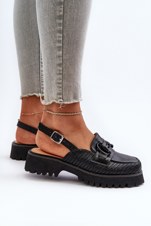 Жіночі босоніжки на плоскій підошві з декором чорні D&A MR38-656