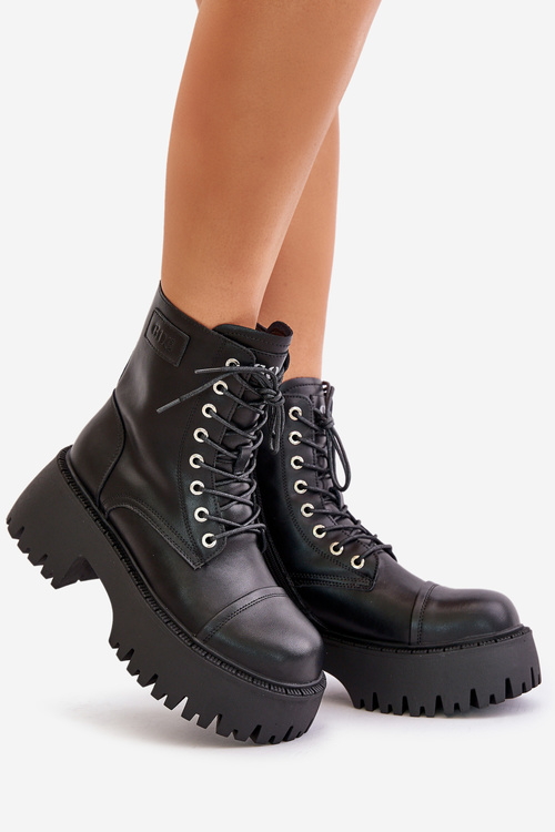 Теплі шкіряні ботильйони робочі жіночі з цирконієм GOE OO2N4125 чорний