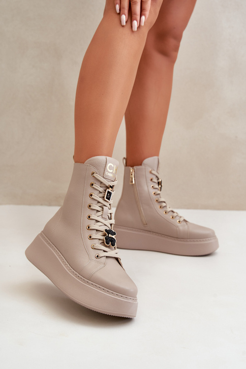 Жіночі шкіряні ботильйони Workers на шпильках, бежевий CheBello 4294