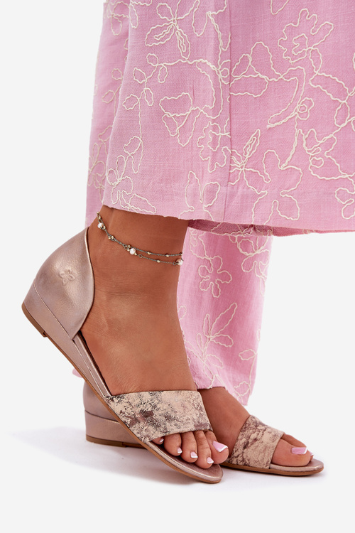 Шкіряні сандалі Maciejka 01971-71 золоті