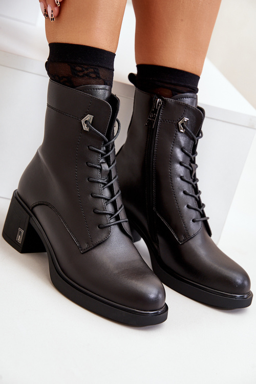 Чоботи жіночі на підборах з натуральної шкіри утеплені чорні Vinceza 91110