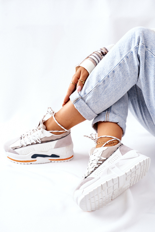 Жіноче спортивне взуття Кросівки White Aland