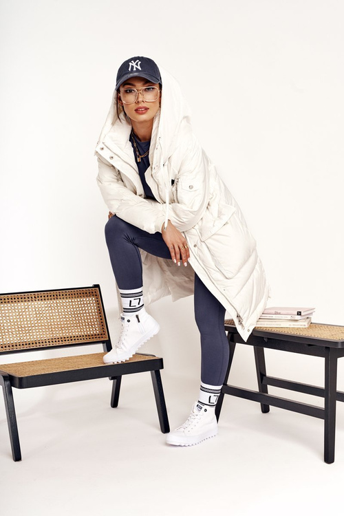 Жіночі високі кросівки на масивній підошві BIG STAR FF274241 Білі