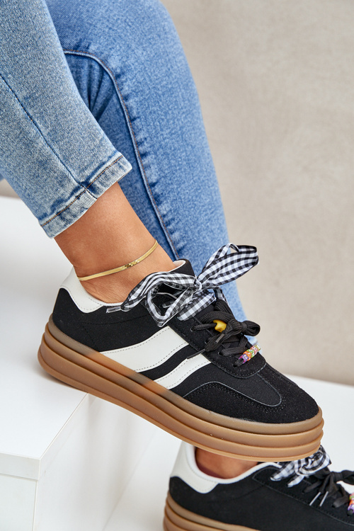 Кросівки Жіночі З Припінками Чорні Jariana