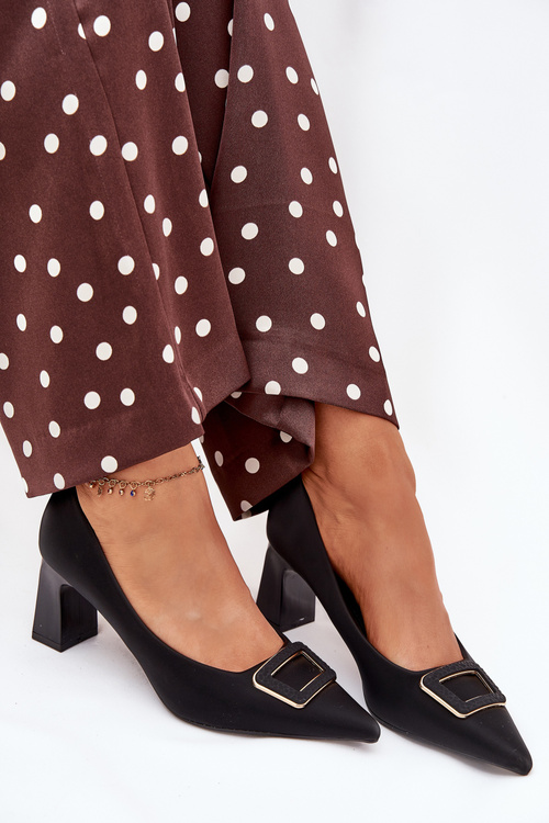 Туфлі на підборах з декоративною пряжкою чорні Seriva