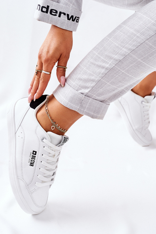 Жіночі шкіряні кросівки Memory Foam BIG STAR II274319 Білі