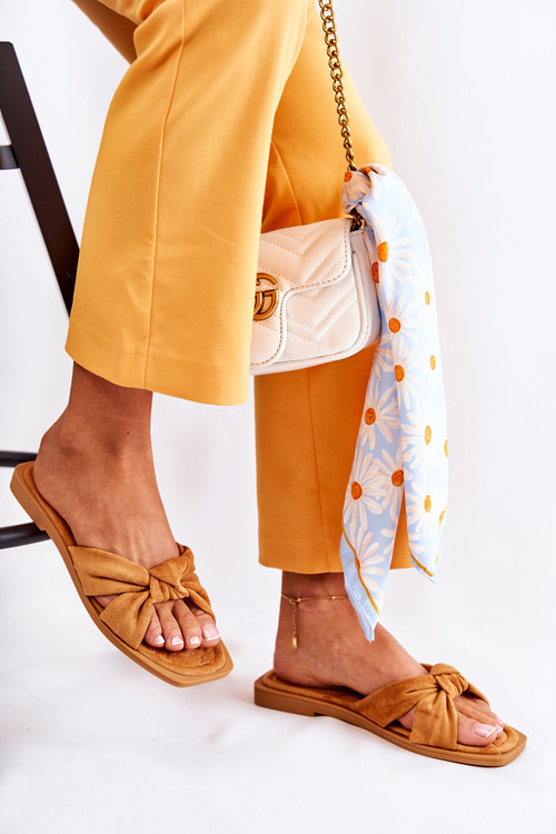 Жіночі модні замшеві тапочки Camel Lorrie