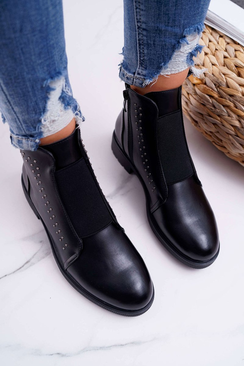 Жіночі чоботи на плоскій каблуці з клепами чорні Sergio Leone BT519