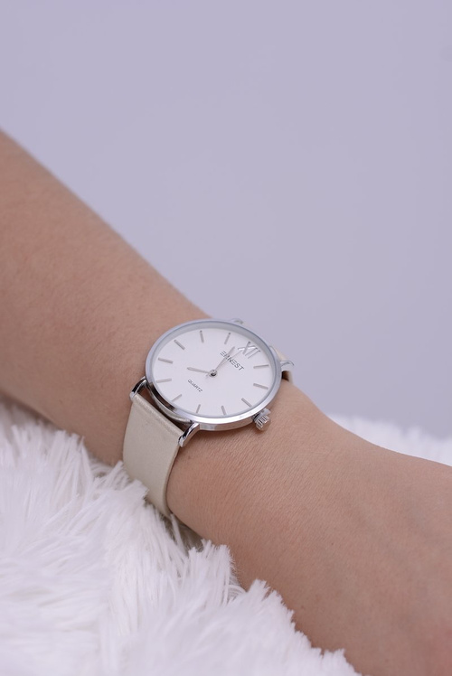 Шкіряний бежевий жіночий годинник Pearl Ernest