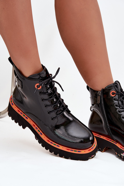 Жіночі черевики з лакованої натуральної шкіри з ізоляцією Artiker 57C0061 Чорний