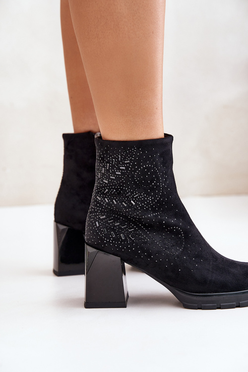 Утеплені жіночі ботильйони на підборах з декором чорні D&A MR880-130