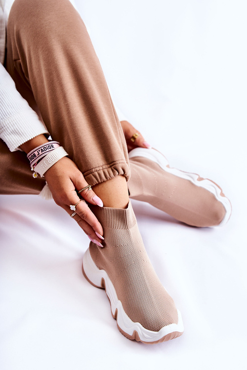 Жіноче високе спортивне взуття Beige Morris