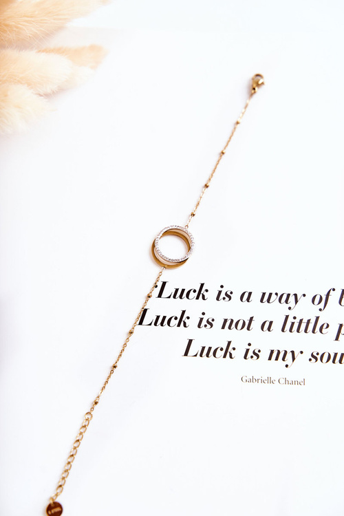 Елегантний жіночий браслет з орнаментом і фіанітами