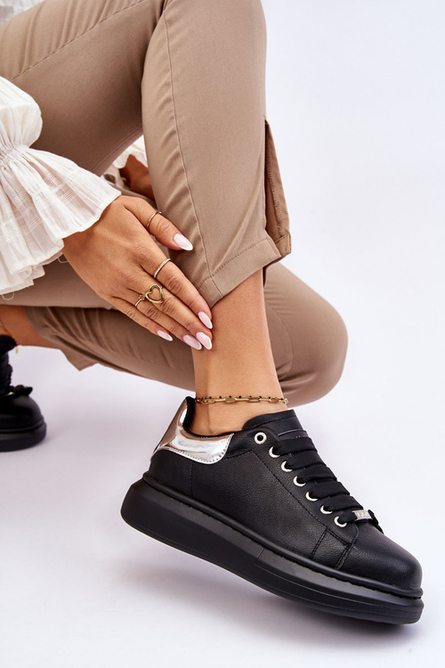 Жіноче спортивне взуття GOE LL2N4012 Black-Silver