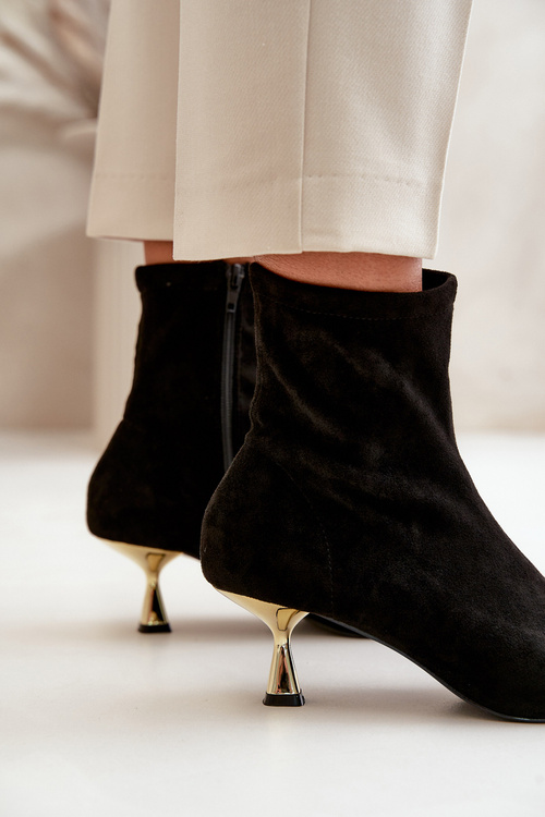 Жіночі черевики на шпильці Еко замшеві з гострими носками Чорні Irithare