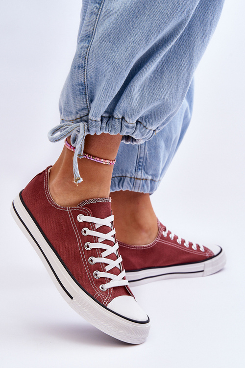 Класичні низькі жіночі кросівки коричневого кольору Vegas