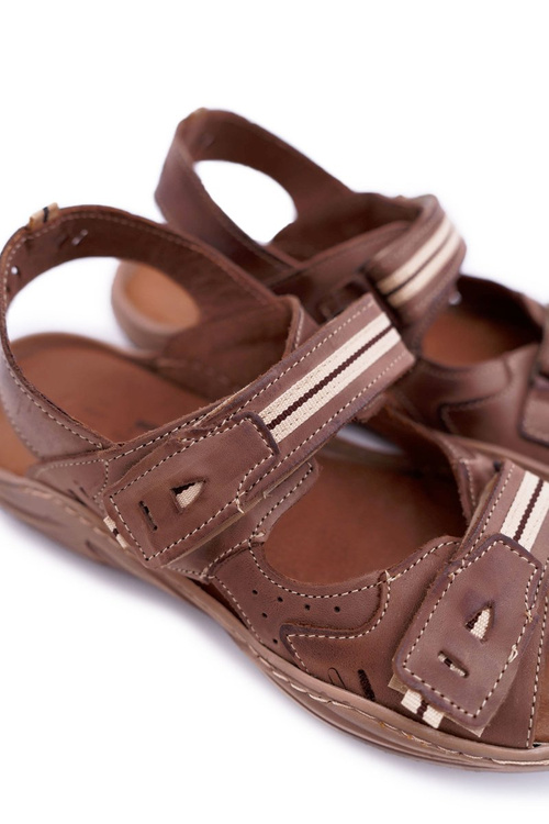 Чоловічі шкіряні сандалі коричневого кольору