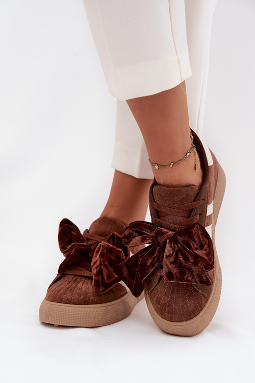 Жіночі кросівки з замшевим бантом коричневі Ashlyn