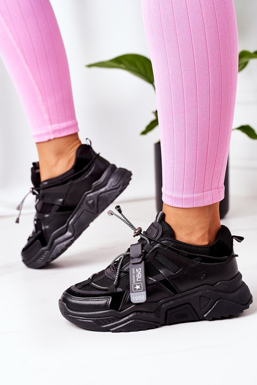 Жіноче спортивне взуття Кросівки Чорні Far Away