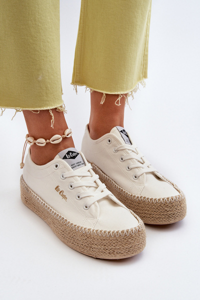 Кросівки з косою Lee Cooper LCW-24-44-2410 Білі
